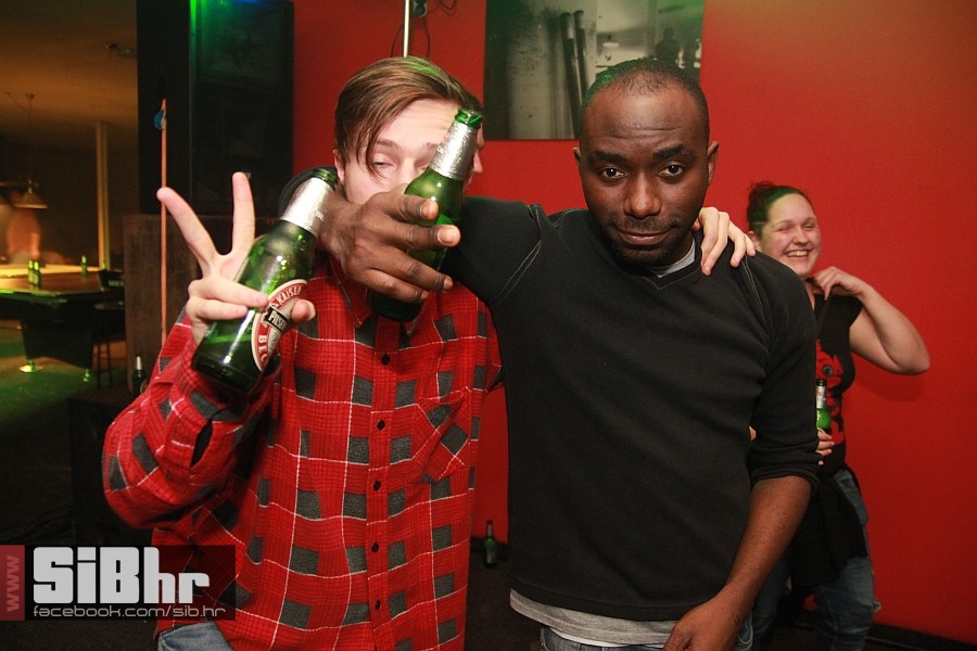 PLANB_osijek_nightlife_sibhr15_