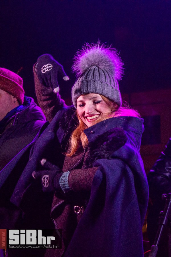 nova_godina_2016_trg_tvrdja_sib nova_godina_2016_trg_tvrdja_sib