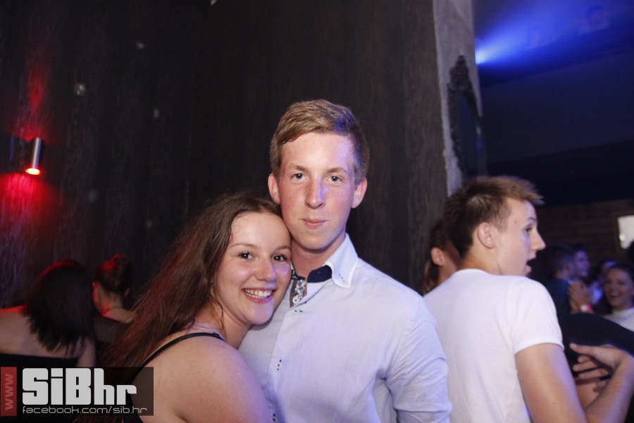 red_carpet_zoran_bastion_35