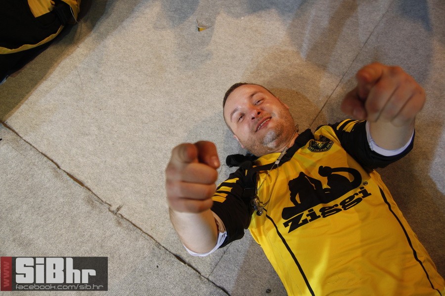 dubioza_sars_2014_zoran_bastion dubioza_sars_2014_zoran_bastion