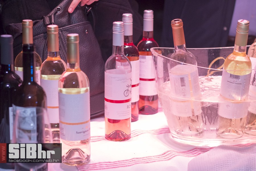 vecer_vina_umjetnosti_2015_SiBh