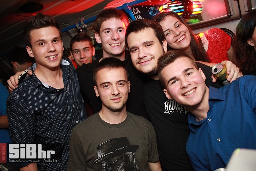 tramvajparty_osijek_nightlife_s
