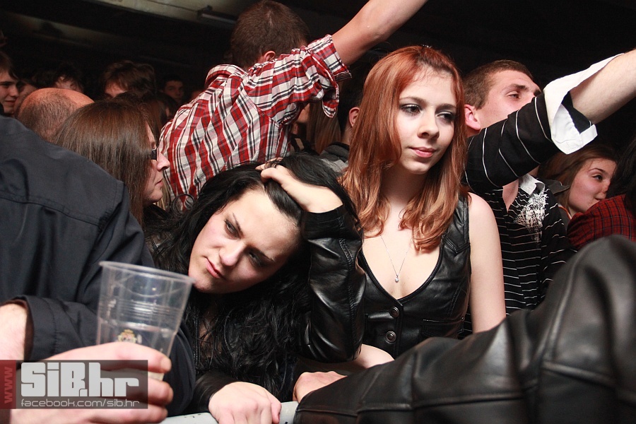 majke_pampas_23_03_2012_sibhr_0