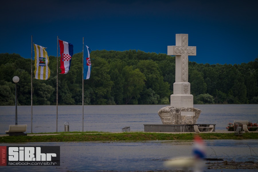 poplave_u_sib_12062013_sibhr_mb