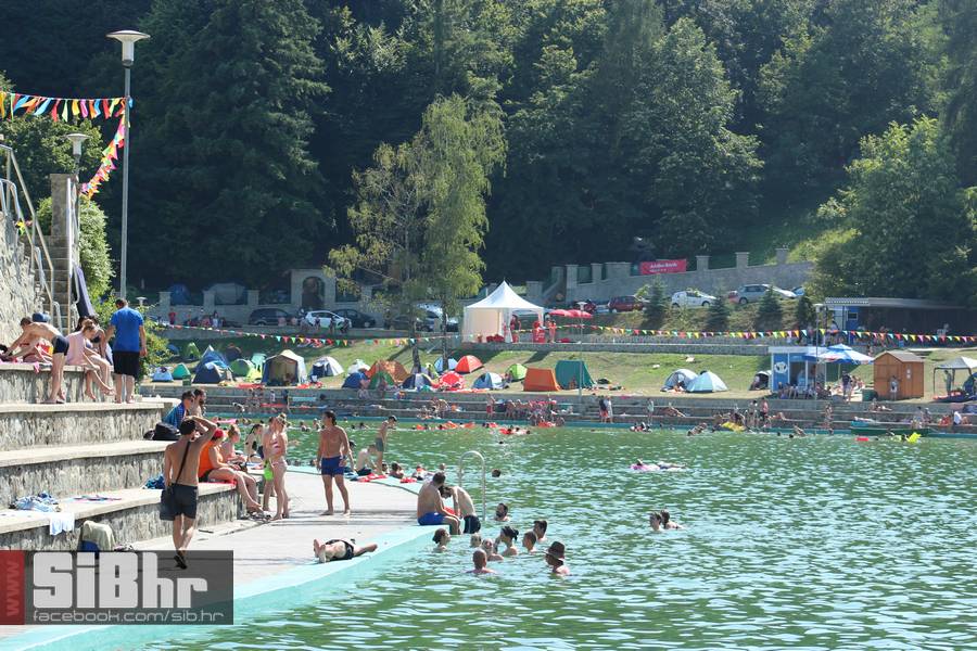 ferragostoJAM_2017_jezero_SiBhr
