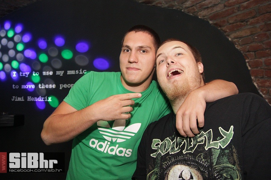 exit_0709_SiBhr_13