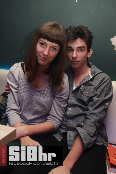 EXITexitIMG_540625122013251213