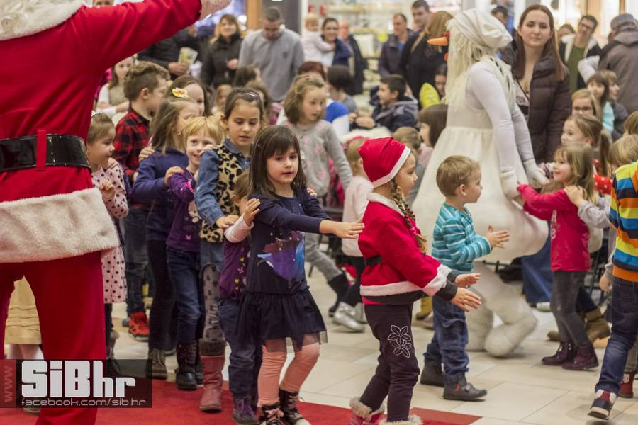 bozicna_predstava_mall_24