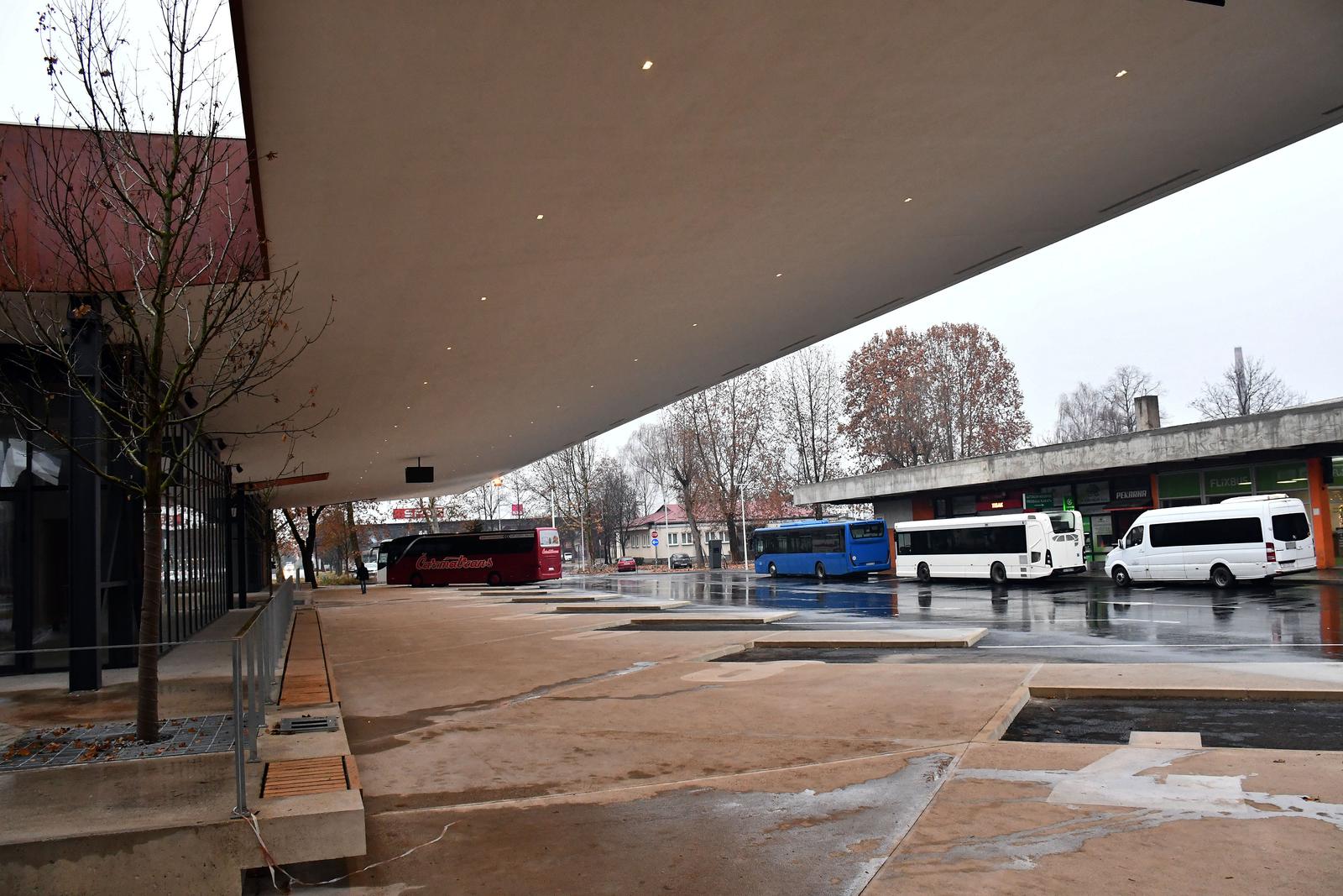 Autobusni kolodvor Slavonski Brod