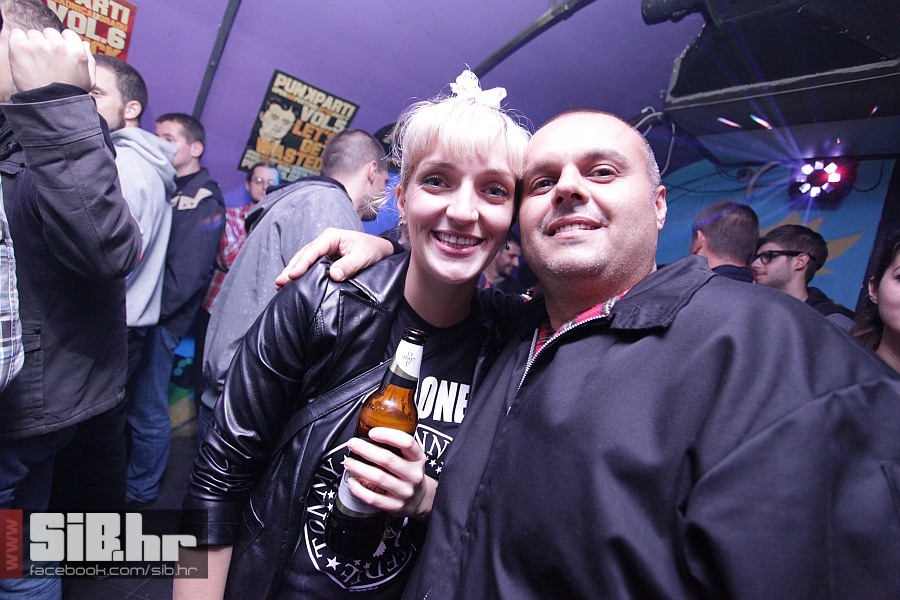 punk_party_10_atheist_rap_13102
