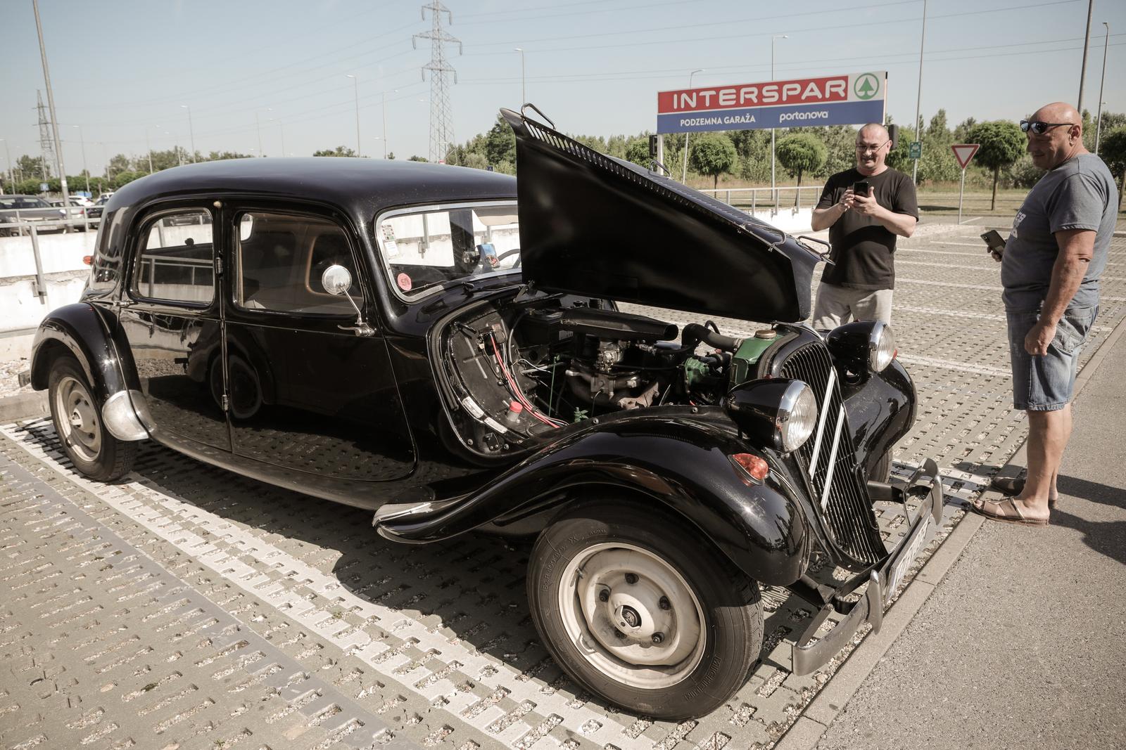 Oldtimeri u Portanovi