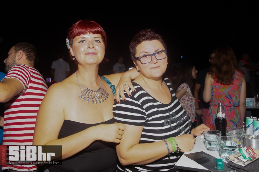 casa_outside_SiBhr_14