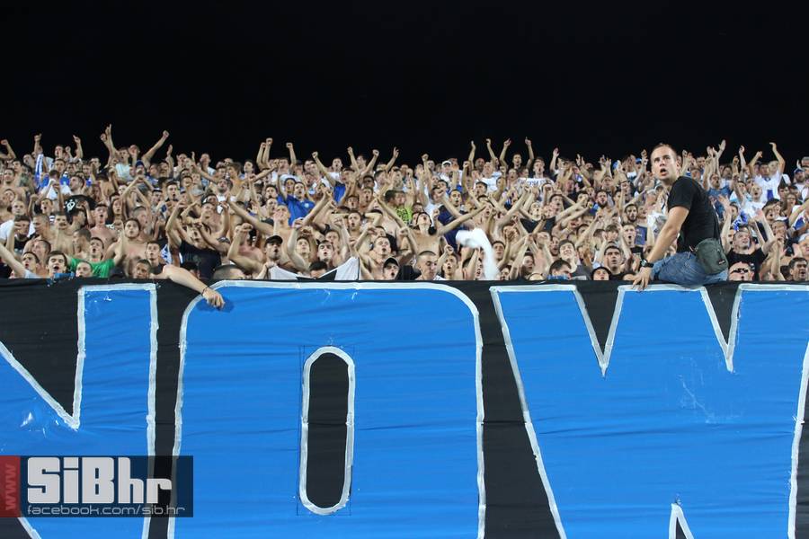 osijek-psv_SiBhr_40