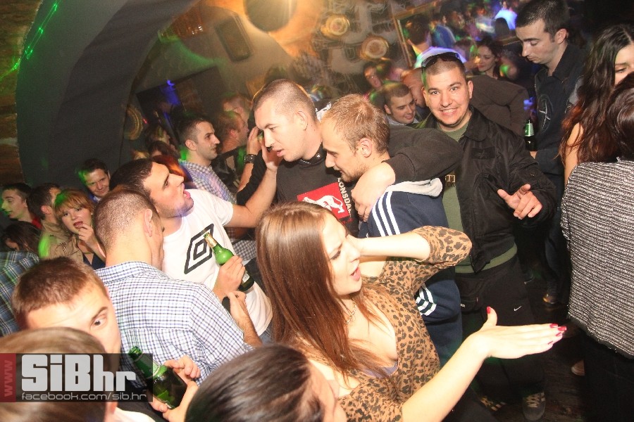 tufna_osijek_nightlifelifestyle tufna_osijek_nightlifelifestyle