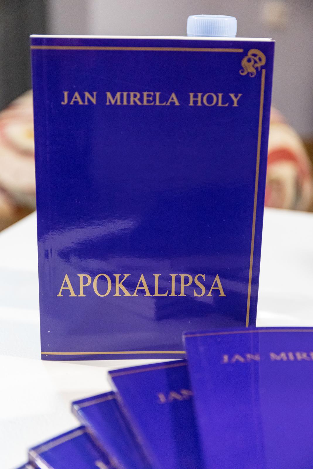 Mirela Holy predstavila knjigu “Apokalipsa” na osječkoj Akademiji za umjetnost i kulturu