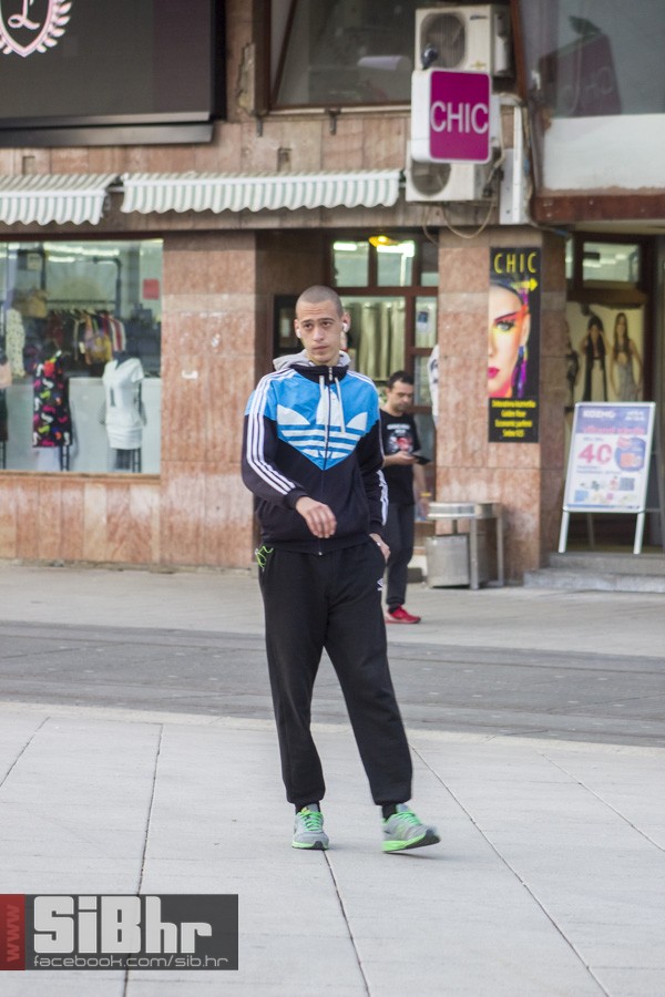 osjecani_u_setnji_gradom_153 osjecani_u_setnji_gradom_153