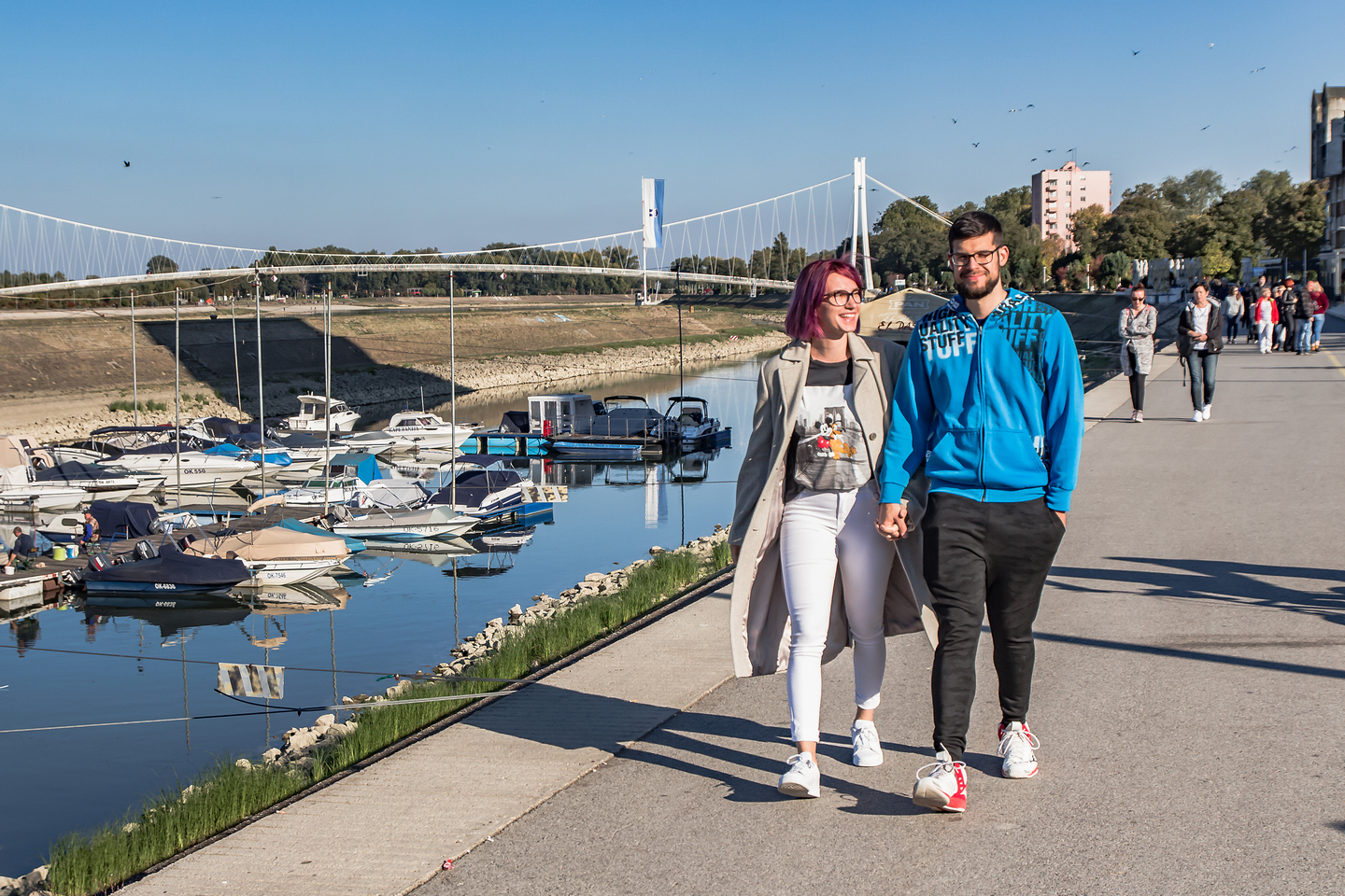 Sunčana listopadska šetnja osječkim ulicama