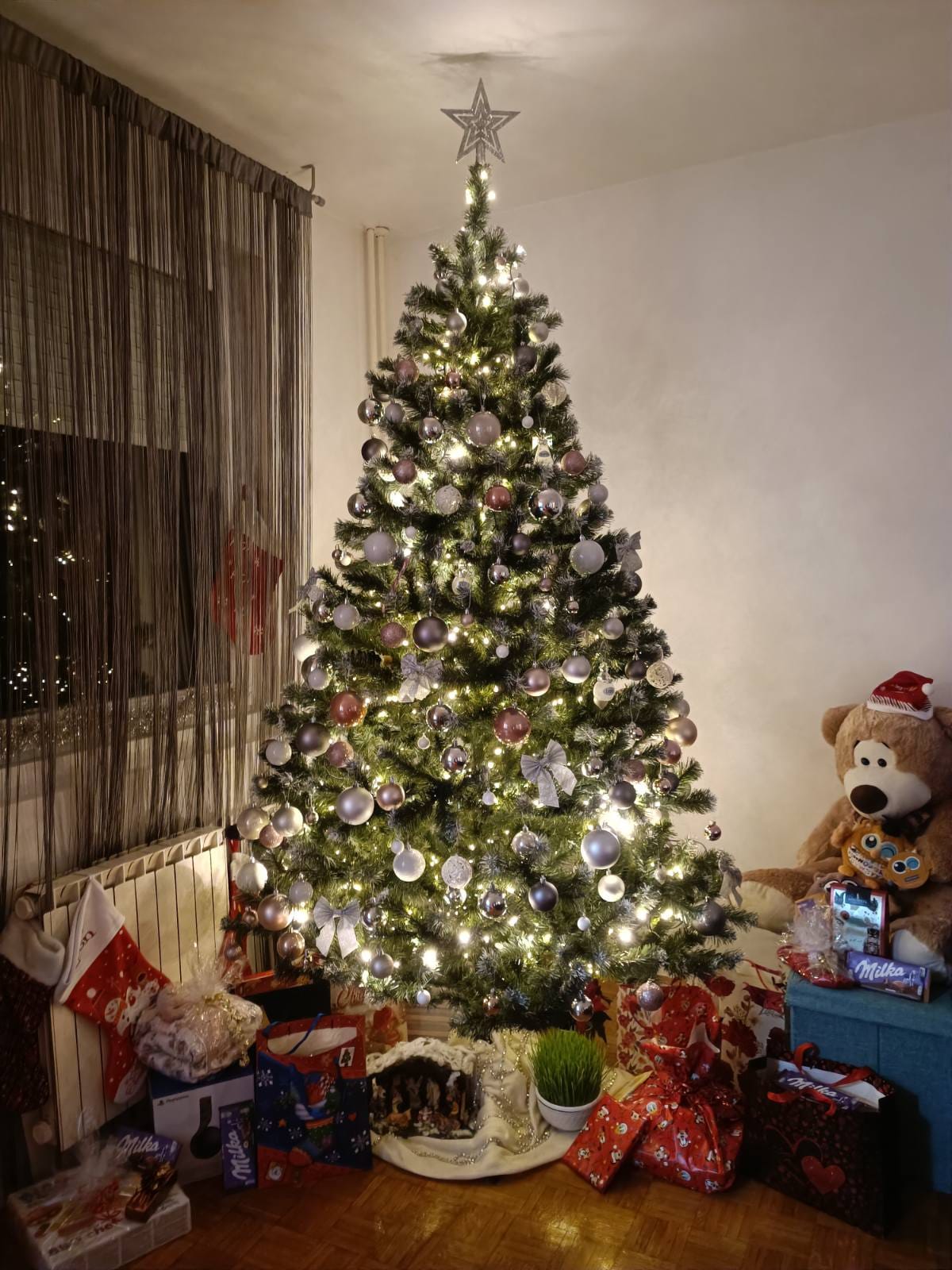 Najljepša božićna drvca naših čitatelja 2022.