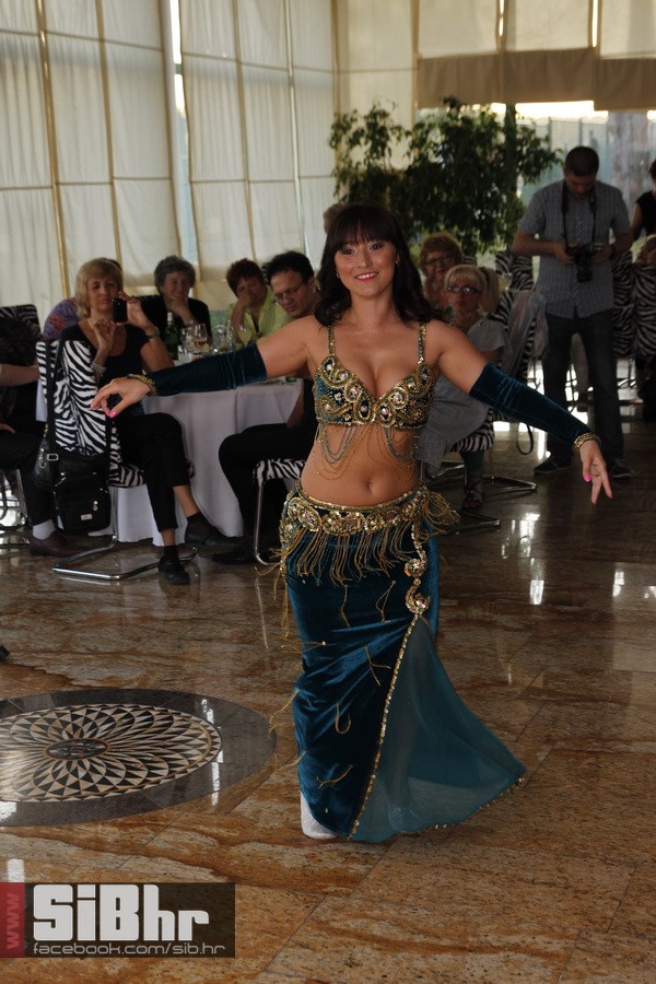 orijentalna_vecera_osijek_SiBhr orijentalna_vecera_osijek_SiBhr