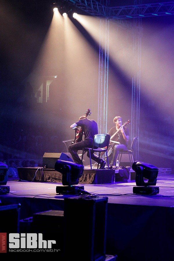 2cellos_u_gradskom_vrtu_0206201