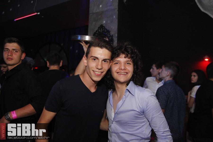 red_carpet_zoran_bastion_79