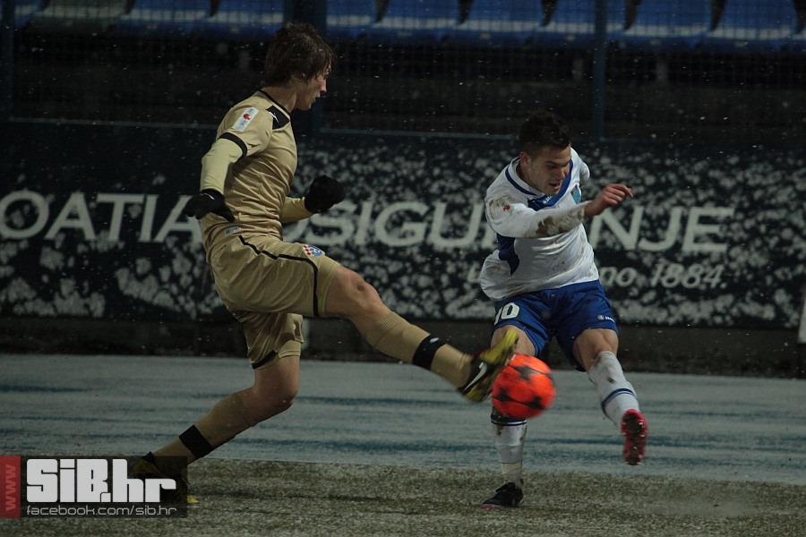 osijek_dinamo_2_1_10022013_sibh