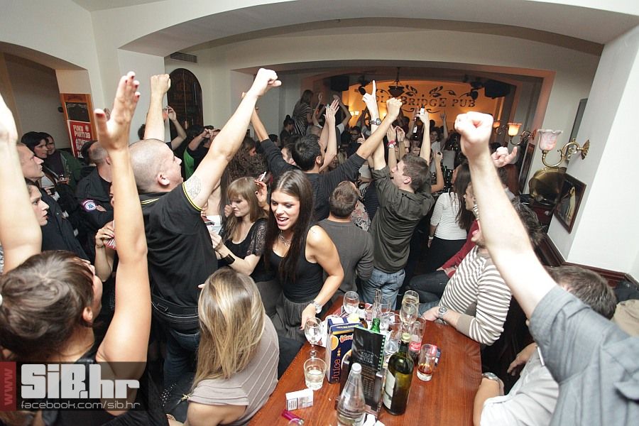 SiBhr_party_OBP_26