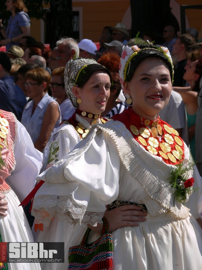 49djakovacki_vezovi_120