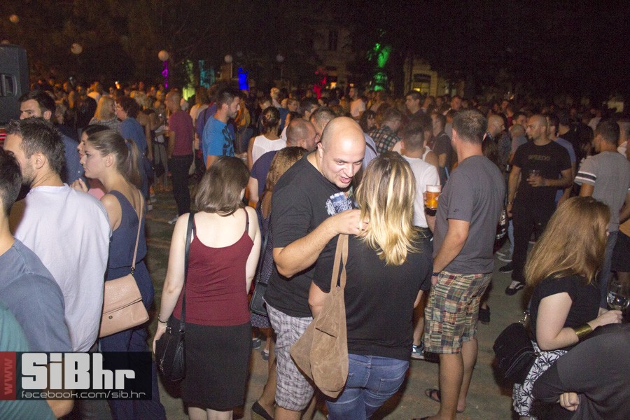 oljn_kolovoz_2015_SiBhr57