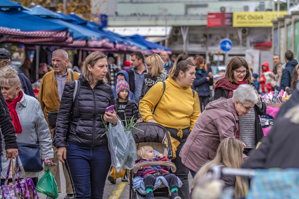 Dječji buvljak na osječkoj Tržnici
