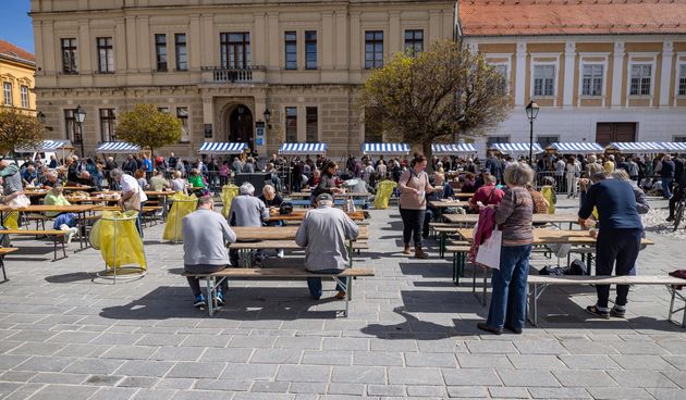 Podjela fiša paprikaša na Veliki petak 2024. Podjela fiša paprikaša na Veliki petak 2024.