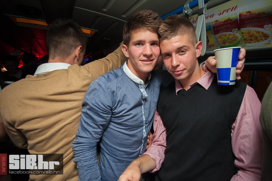 maturanti_tramvaj_party_1605201