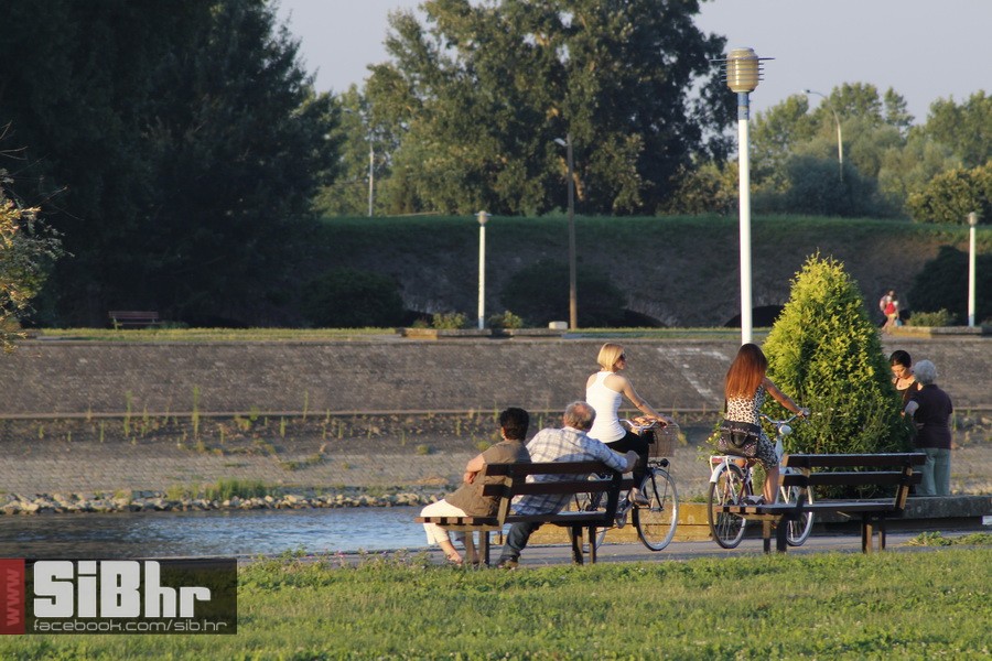 nedjelja_na_promenadi_3