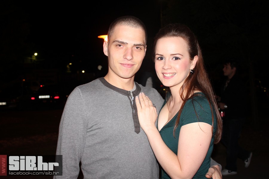 dc_party_sib