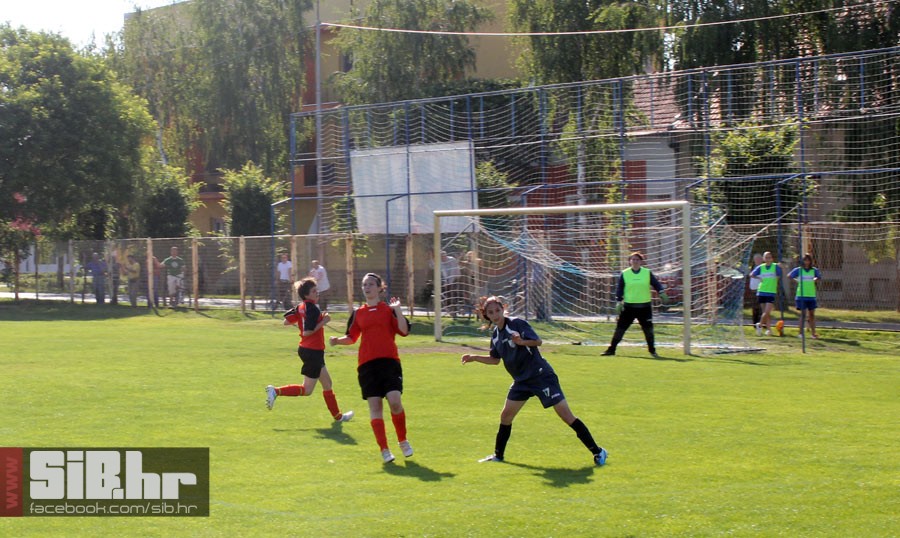 prvakinje_znkosijek_3