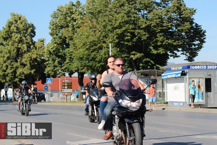 motorijada_osijek_defile_SiBhr_