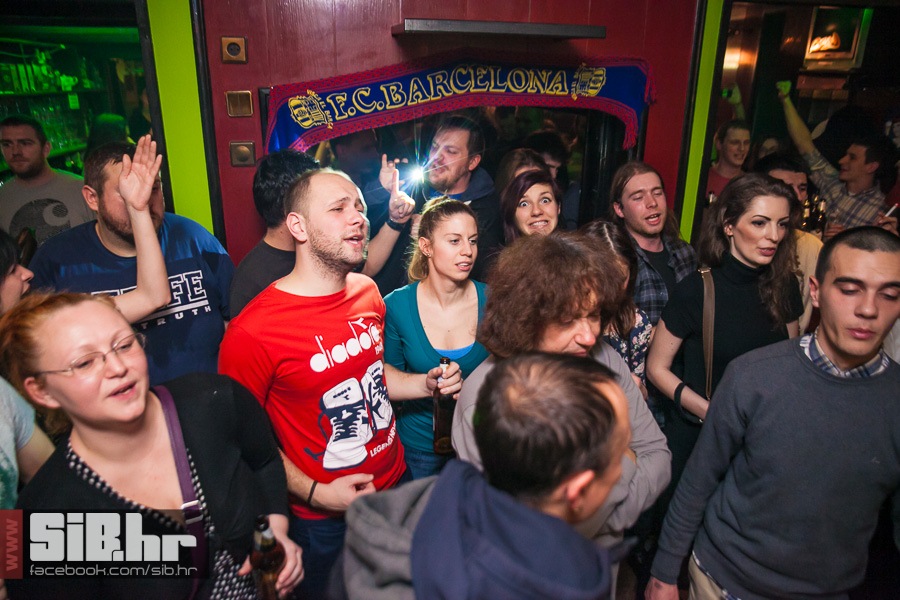 guzva_u_16ercu_barcelonapub_170