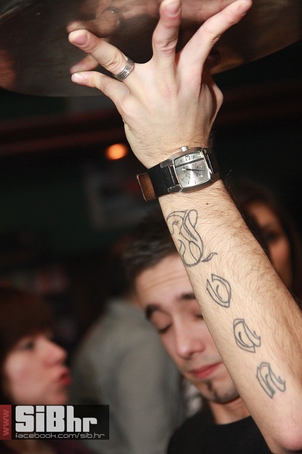 fortpub_osijek_nightlife_sibhr1
