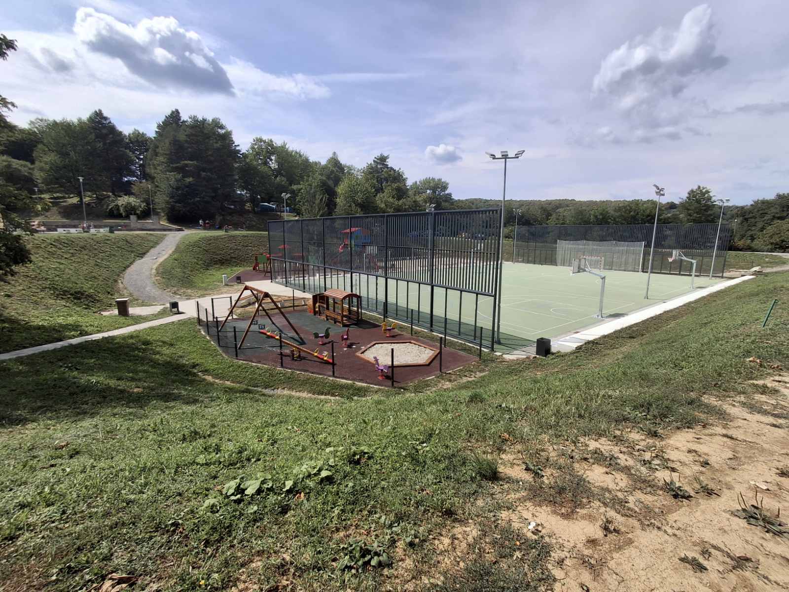 Zelena oaza Slavonije: Orahovačko jezero s bogatim sadržajima