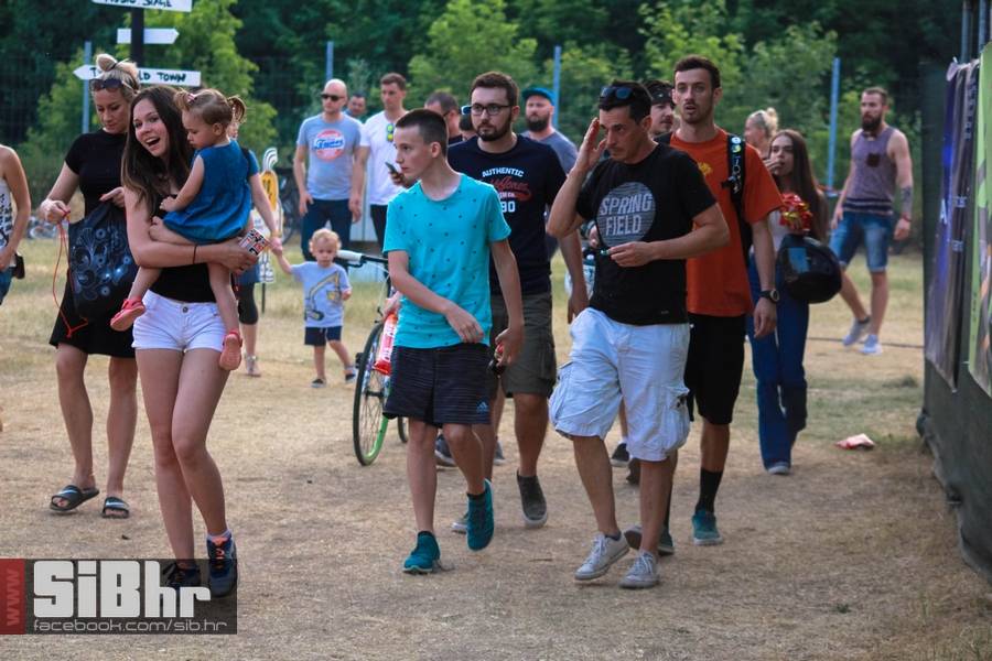 pannonian_inline_sibhr_30