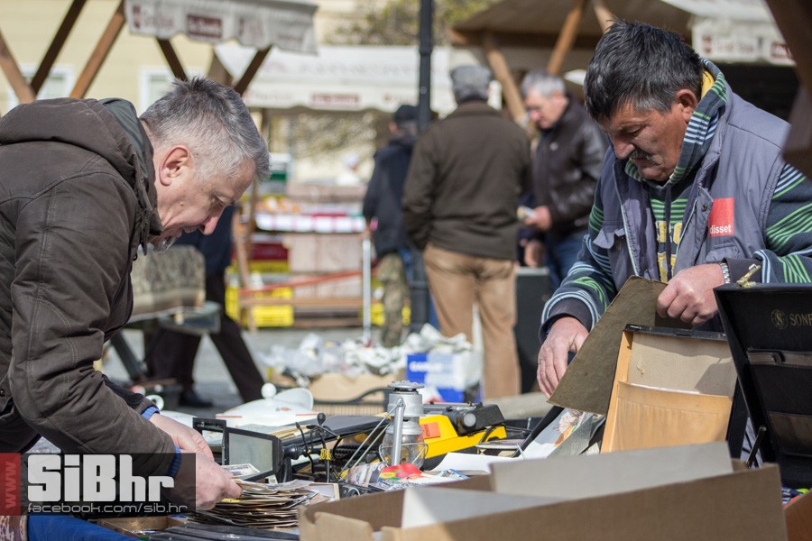 sajam_antikviteta_travanj2015_2