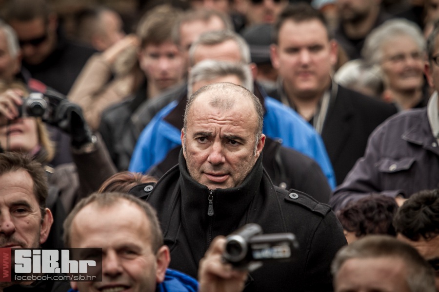 kolona_sjecanja_vukovar_1811201