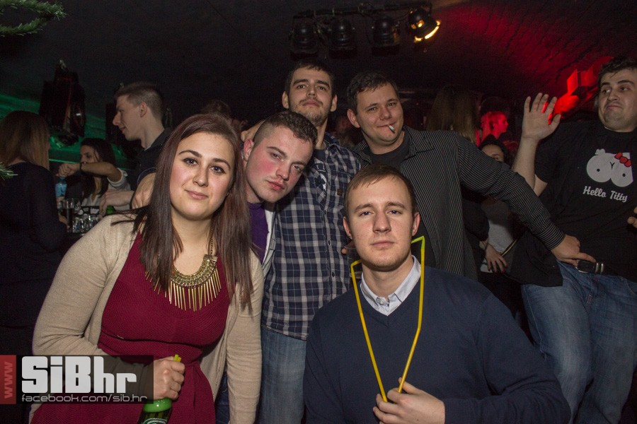 TUFNA_1912_2015_SiBhr_01