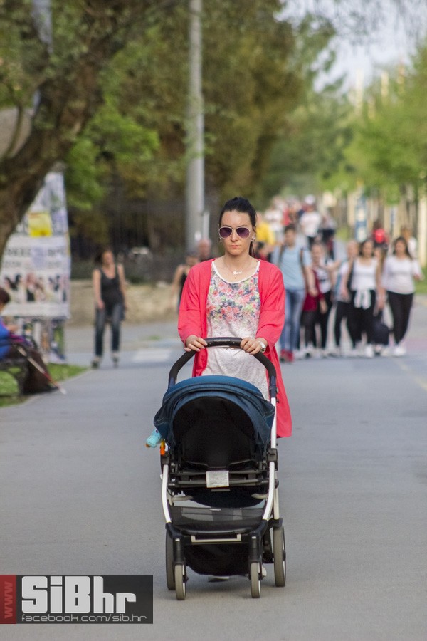 osjecani_u_setnji_gradom_111 osjecani_u_setnji_gradom_111