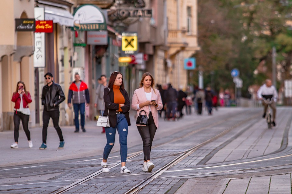 Nedjeljna šetnja promenadom