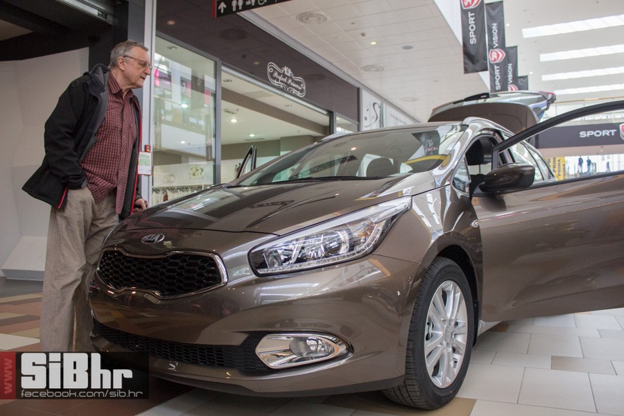 kia_AM_13