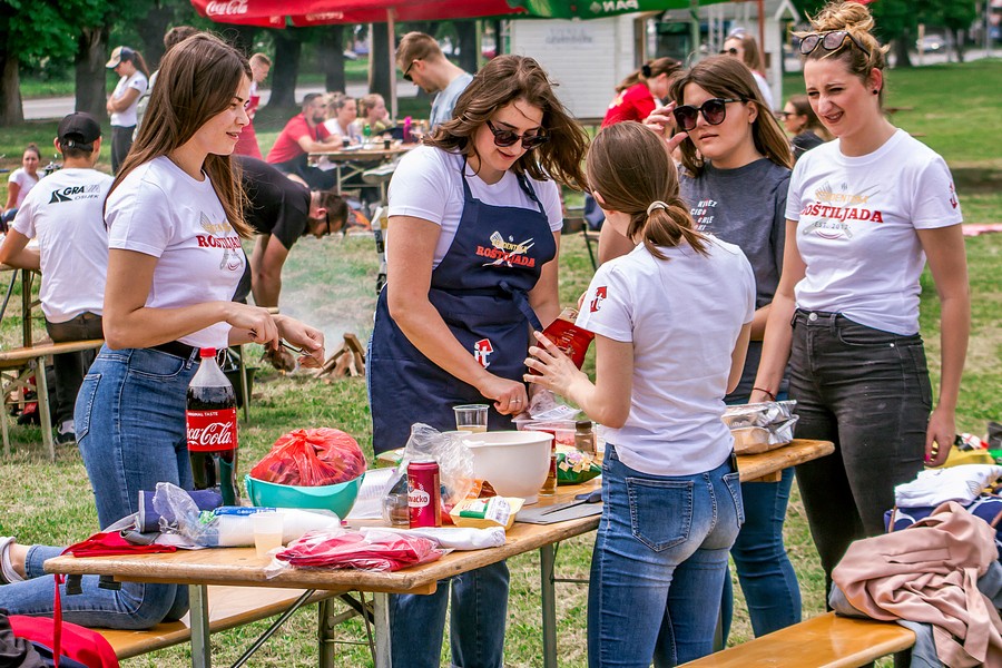 7_studentski_BBQ_SiB_HR-042