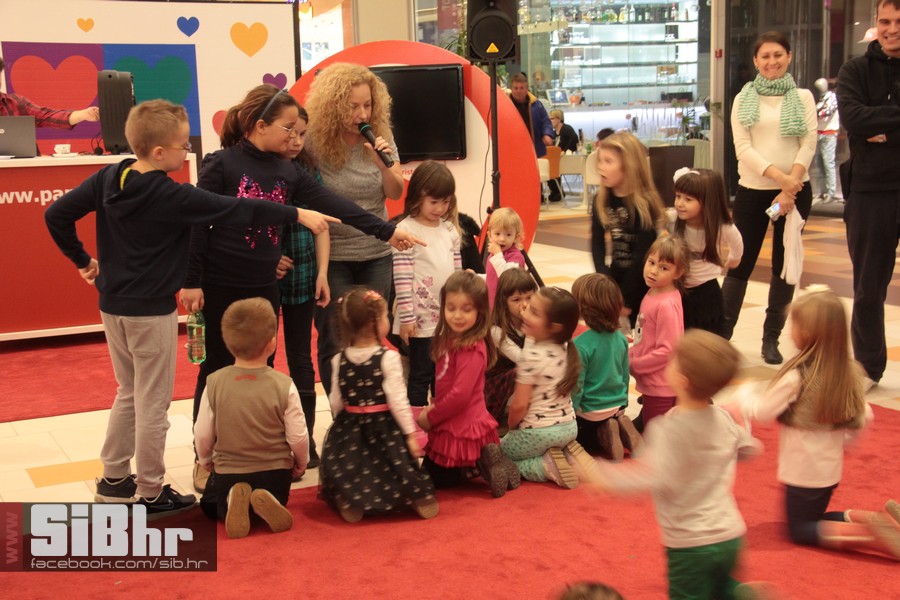 avenuemall_osijek_mali_disco_si