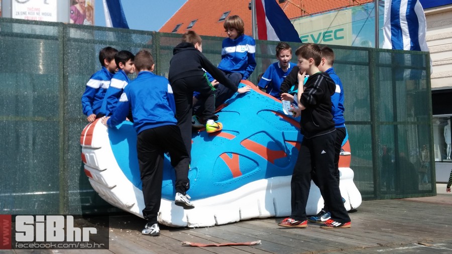 nkosijek_trg_2014_26