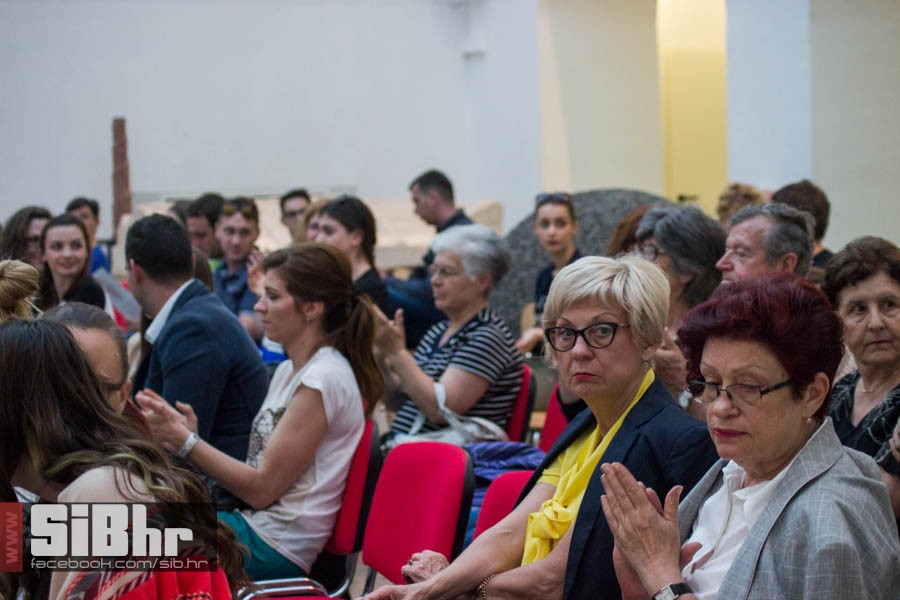 hrenic_2016_sibhr_03